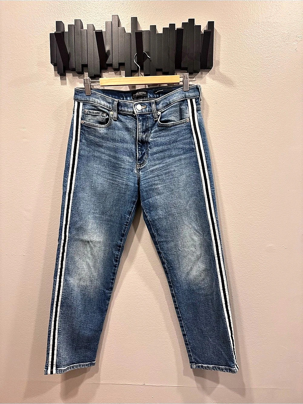 Banana Republic Mid Rise Straight Side Stripe Jeans Blue & White Waist 28